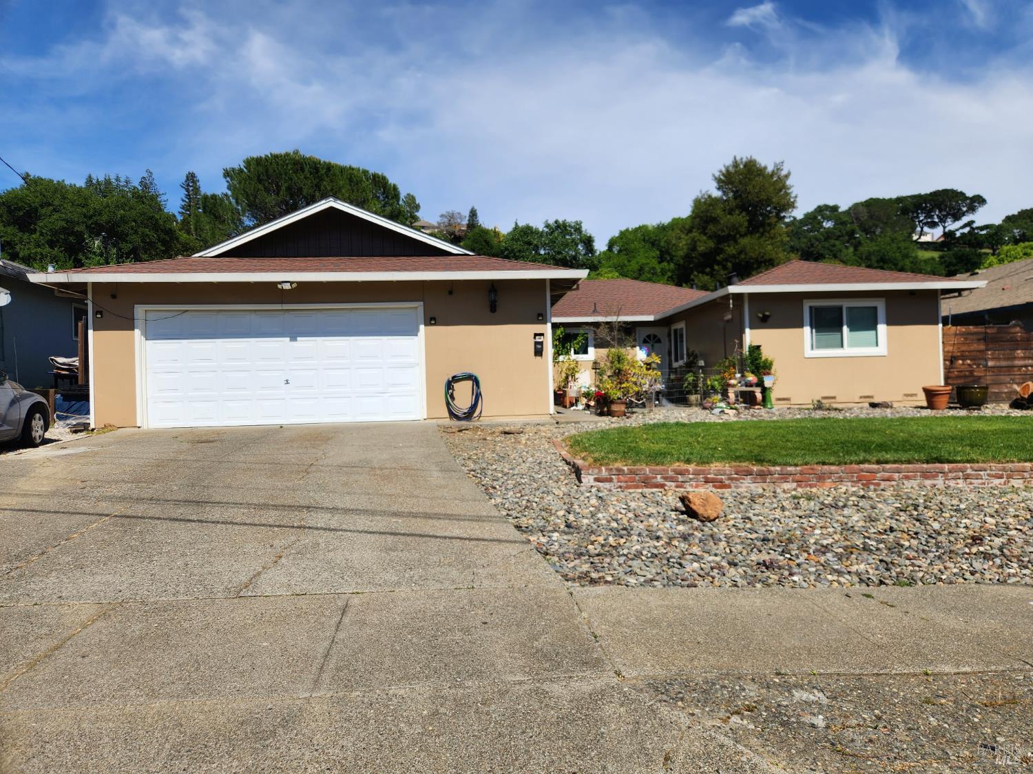 Front Image Thumbnail for BA326025678