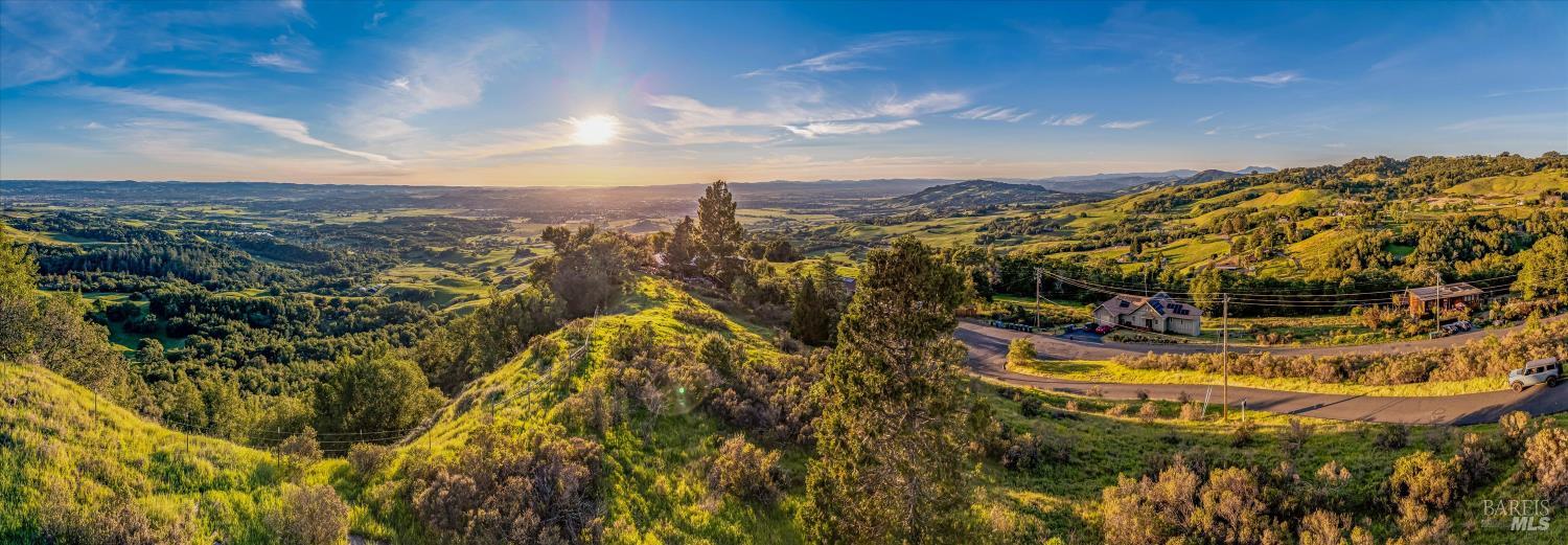 Detail Gallery Image 47 of 99 For 6048 Hyland Way, Penngrove,  CA 94951 - – Beds | – Baths