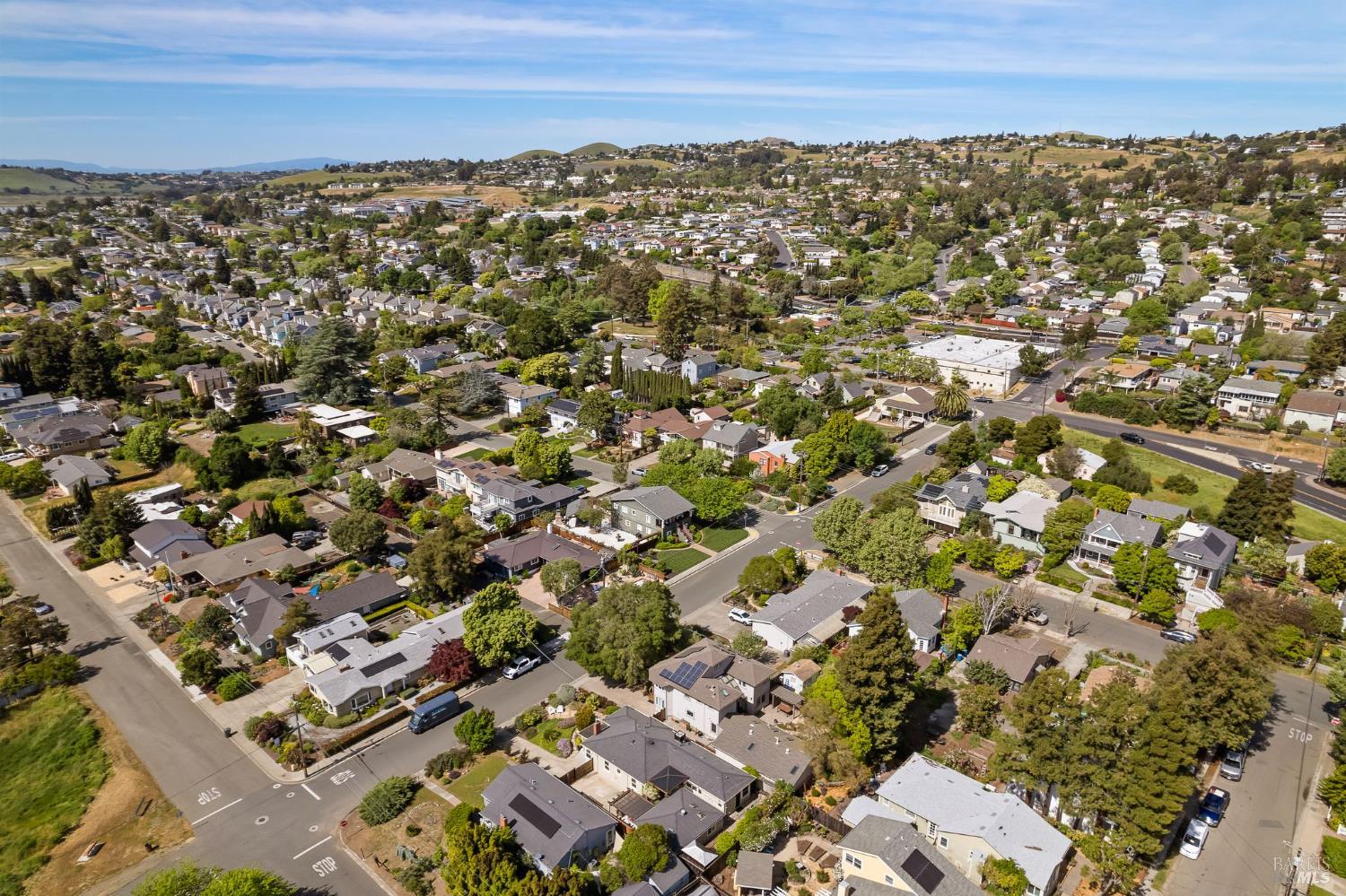 Detail Gallery Image 51 of 57 For 914 W 6th St, Benicia,  CA 94510 - 3 Beds | 2 Baths