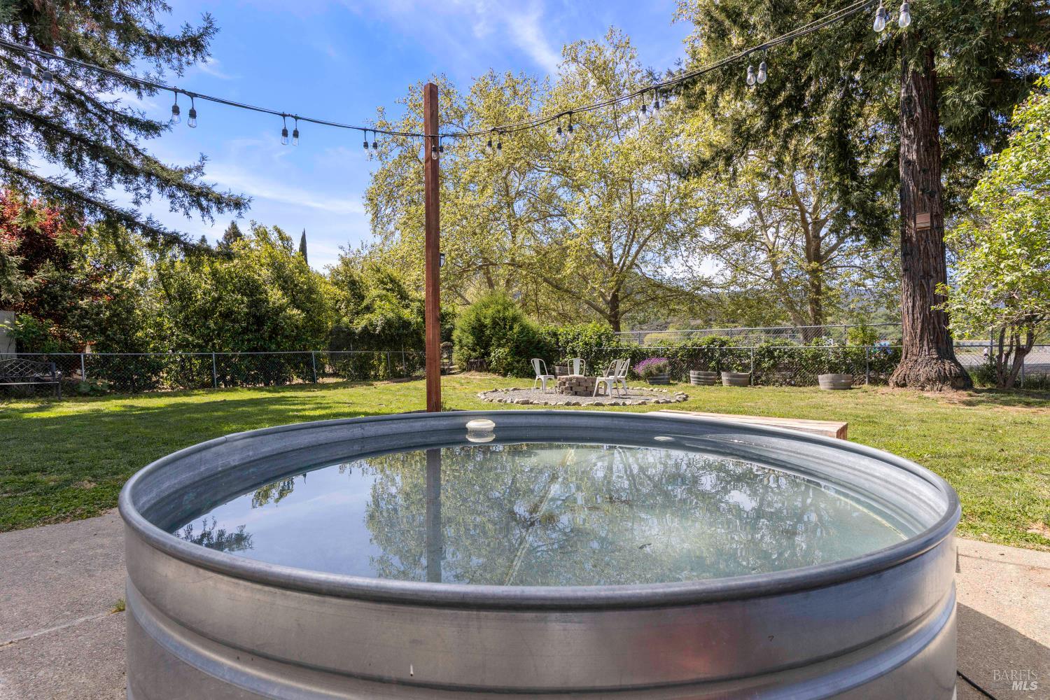 Detail Gallery Image 31 of 34 For 13780 Mountain House Rd, Hopland,  CA 95449 - 3 Beds | 1 Baths