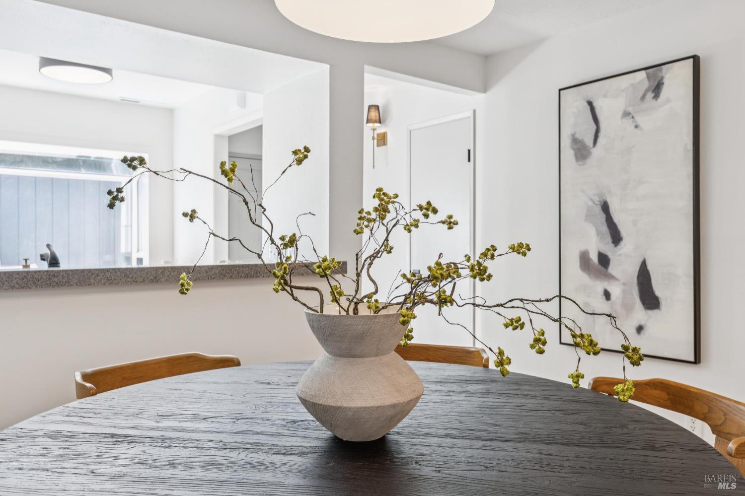 Detail Gallery Image 30 of 62 For 11 Love Ct, Fairfax,  CA 94930 - 2 Beds | 2/1 Baths