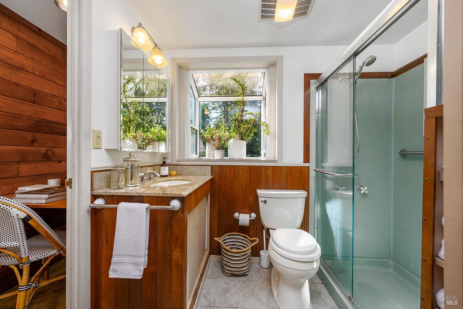 Detail Gallery Image 12 of 28 For 19020 Sunny Dr, Guerneville,  CA 95446 - 1 Beds | 1 Baths