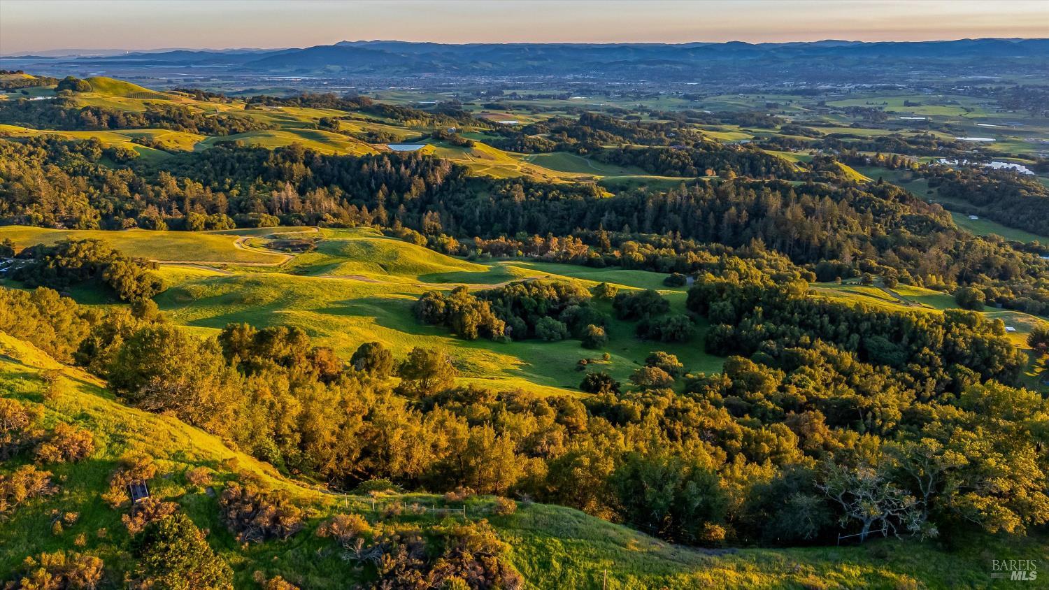 Detail Gallery Image 64 of 99 For 6048 Hyland Way, Penngrove,  CA 94951 - – Beds | – Baths