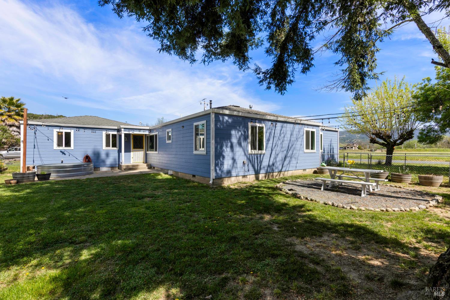 Detail Gallery Image 29 of 34 For 13780 Mountain House Rd, Hopland,  CA 95449 - 3 Beds | 1 Baths