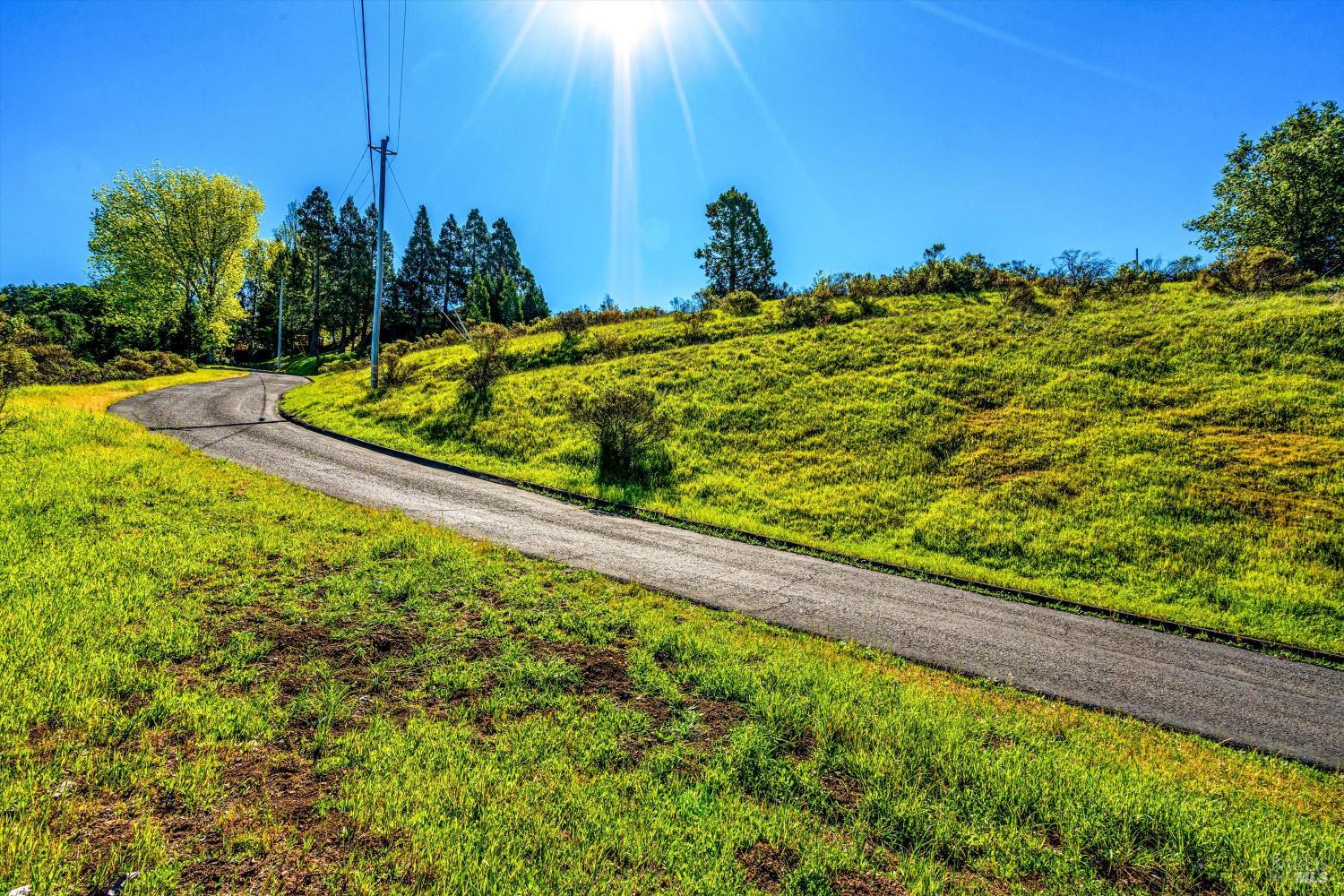 Detail Gallery Image 18 of 99 For 6048 Hyland Way, Penngrove,  CA 94951 - – Beds | – Baths