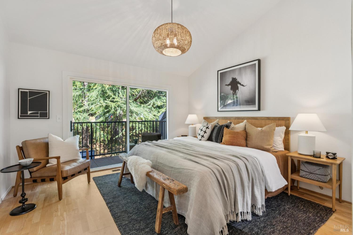 Detail Gallery Image 32 of 62 For 11 Love Ct, Fairfax,  CA 94930 - 2 Beds | 2/1 Baths