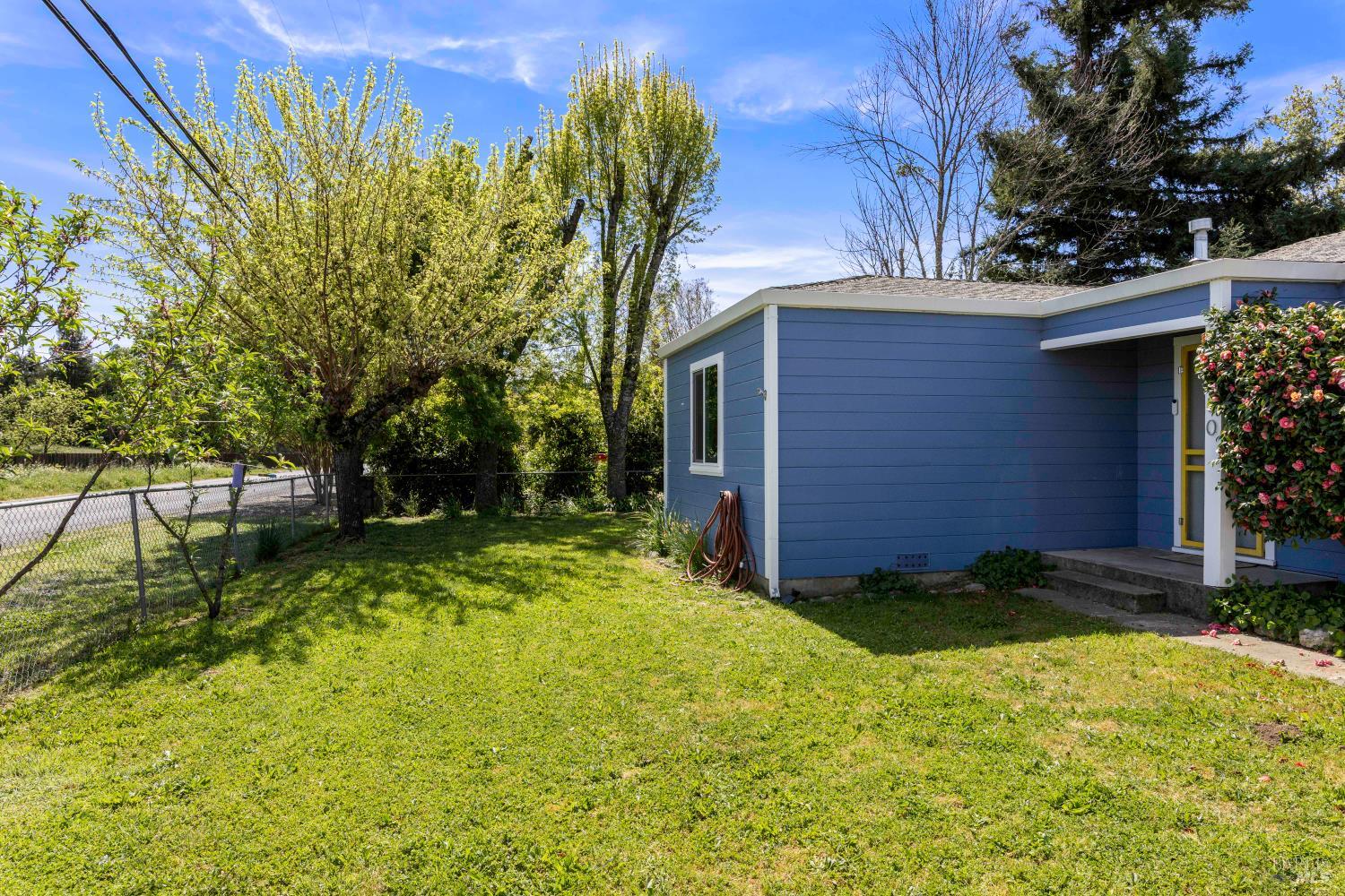 Detail Gallery Image 34 of 34 For 13780 Mountain House Rd, Hopland,  CA 95449 - 3 Beds | 1 Baths