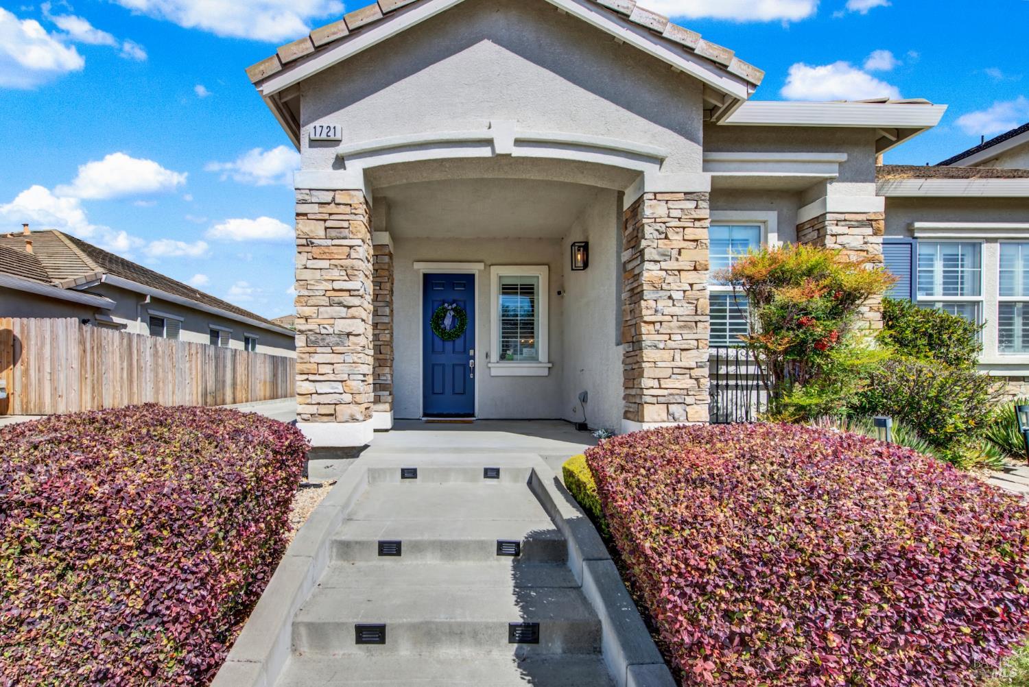 Detail Gallery Image 10 of 63 For 1721 Beale Cir, Suisun City,  CA 94585 - 3 Beds | 2 Baths