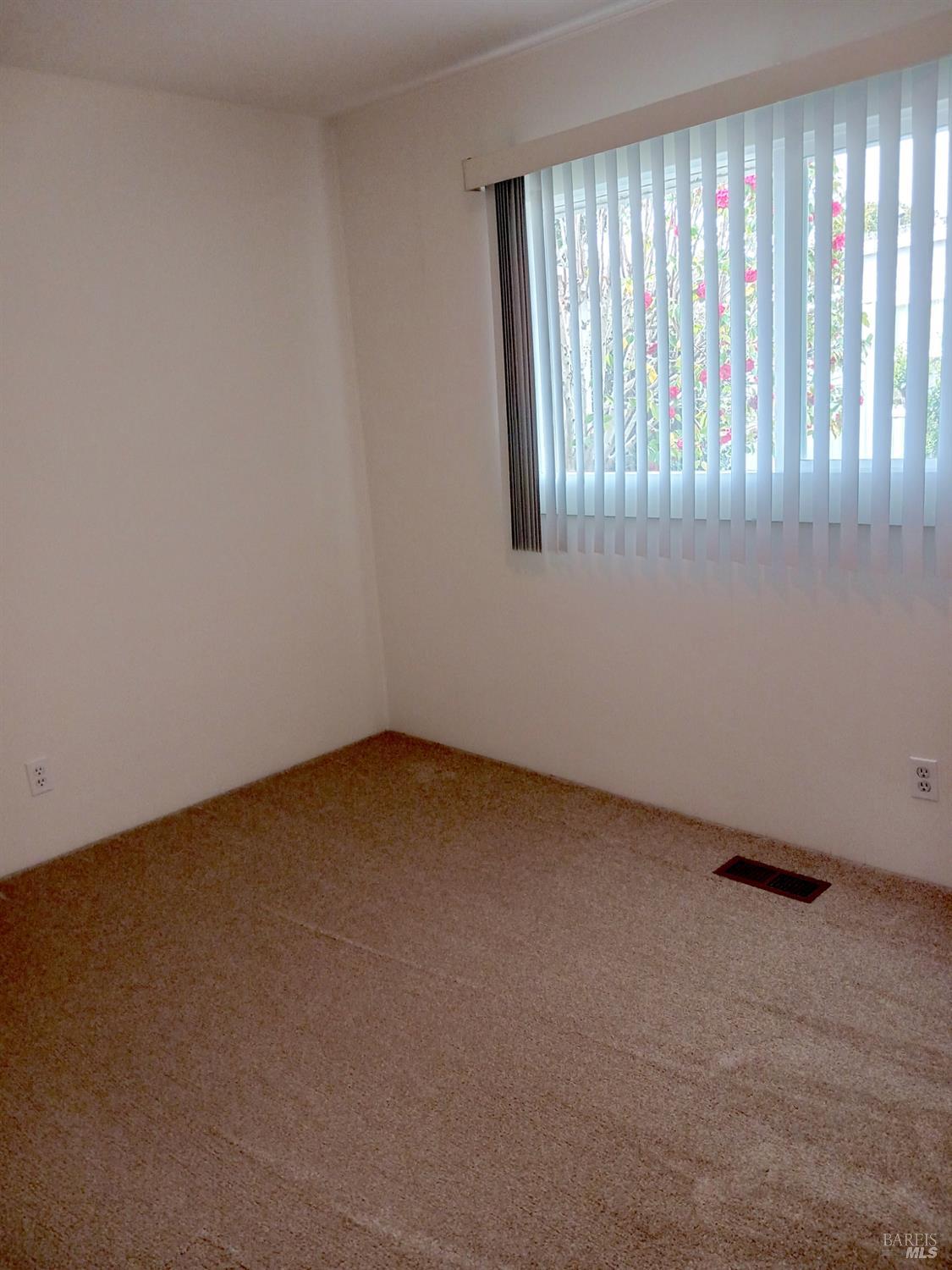 Detail Gallery Image 25 of 51 For 229 Cazares Cir, Sonoma,  CA 95476 - 2 Beds | 2 Baths