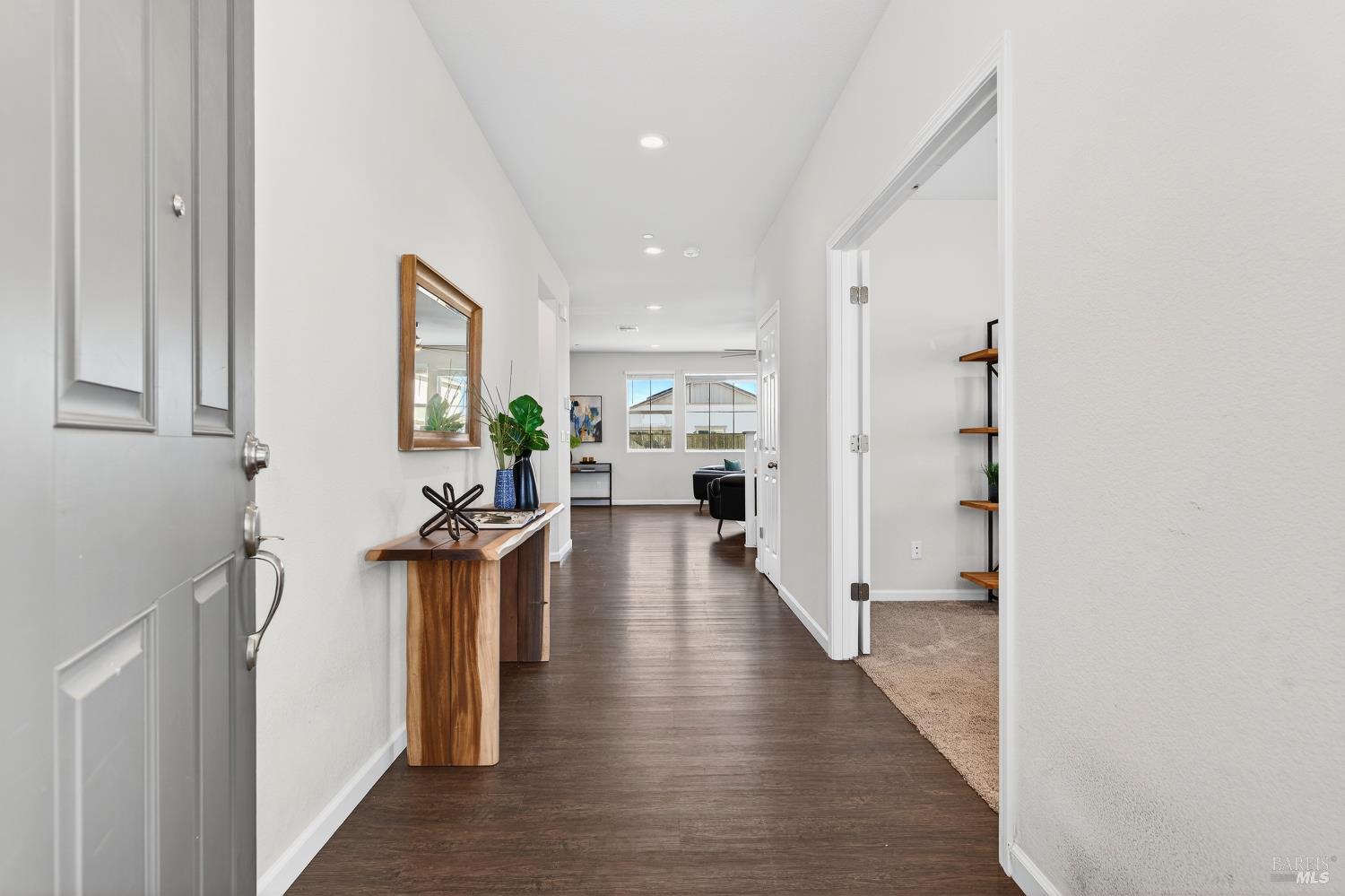 Detail Gallery Image 11 of 75 For 1535 Arlington Ct, Dixon,  CA 95620 - 4 Beds | 2/1 Baths