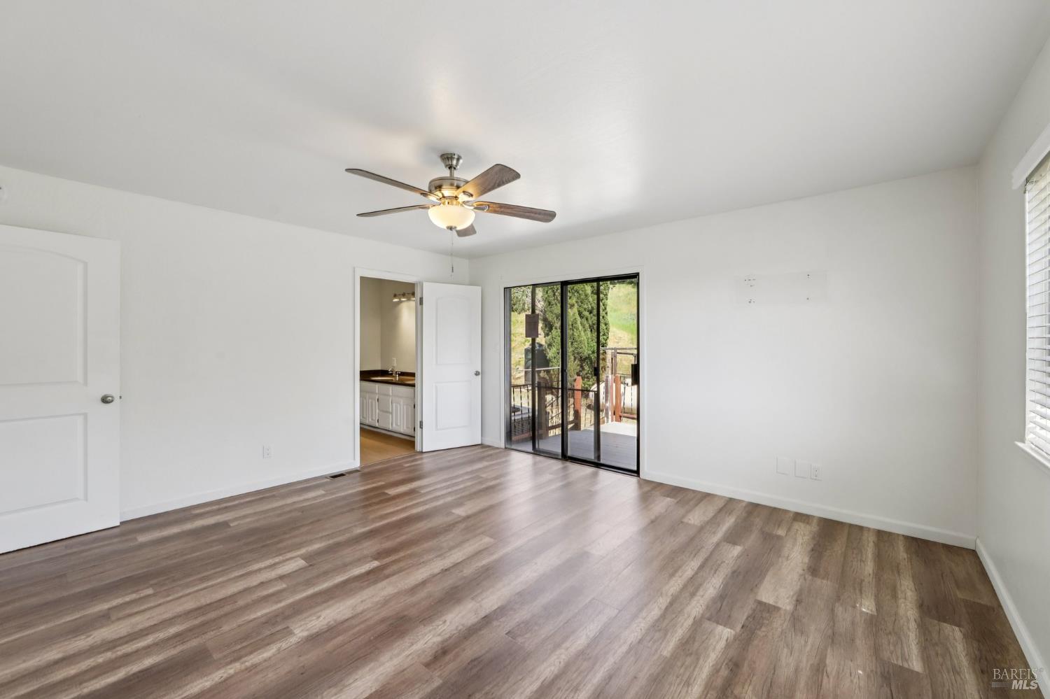 Detail Gallery Image 35 of 96 For 4084 Atlas Peak Rd, Napa,  CA 94558 - 5 Beds | 3/1 Baths