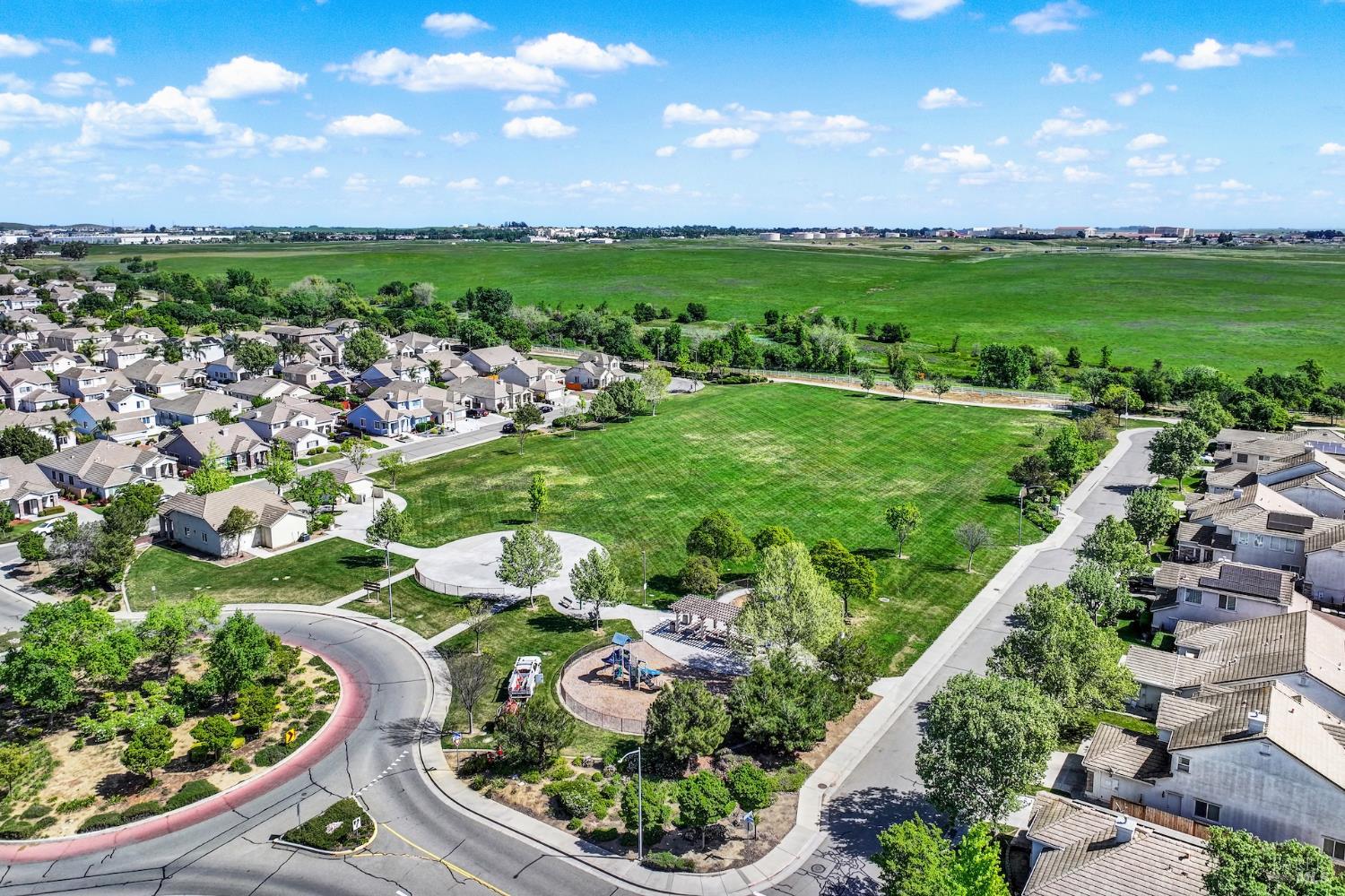 Detail Gallery Image 61 of 63 For 1721 Beale Cir, Suisun City,  CA 94585 - 3 Beds | 2 Baths
