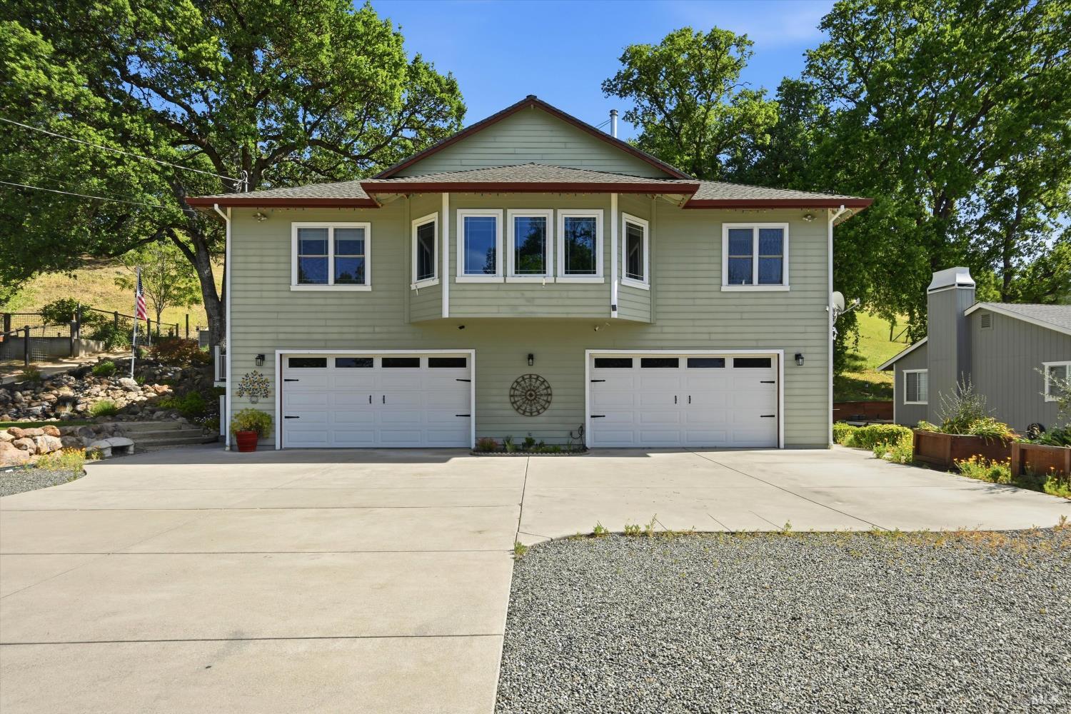 Detail Gallery Image 53 of 56 For 19614 Mountain Mdws, Hidden Valley Lake,  CA 95467 - 4 Beds | 3 Baths
