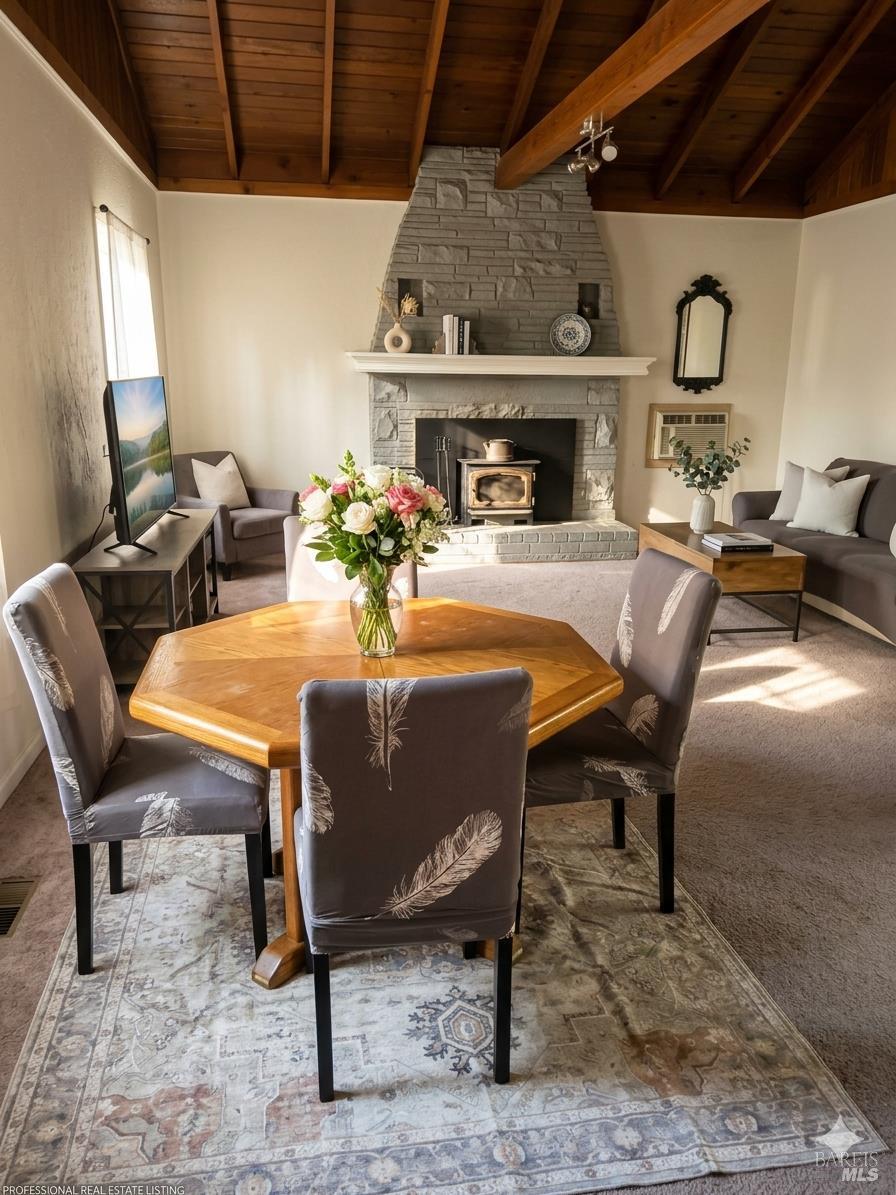 Detail Gallery Image 4 of 24 For 10671 Forest Hills Rd, Forestville,  CA 95436 - 3 Beds | 2 Baths