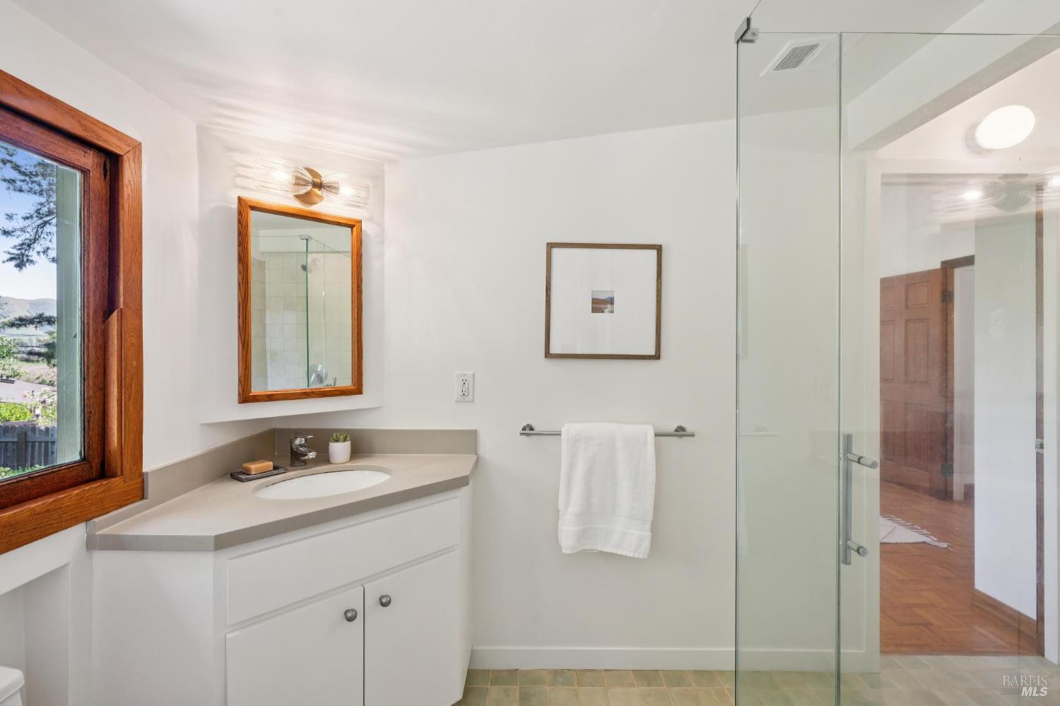 Detail Gallery Image 18 of 55 For 9 Portola Ave, Point Reyes Station,  CA 94956 - 3 Beds | 2 Baths