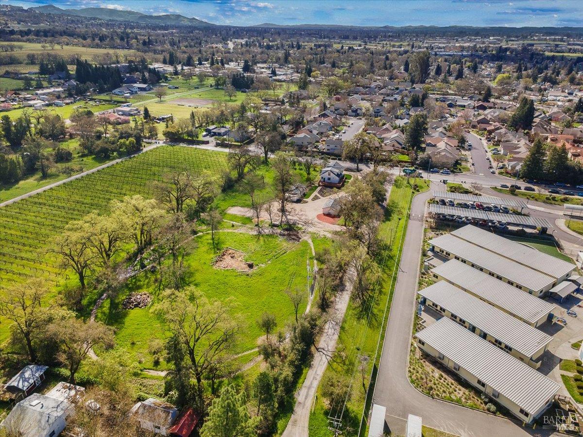 Detail Gallery Image 68 of 74 For 127 Pleasant Ave, Santa Rosa,  CA 95403 - 4 Beds | 4 Baths