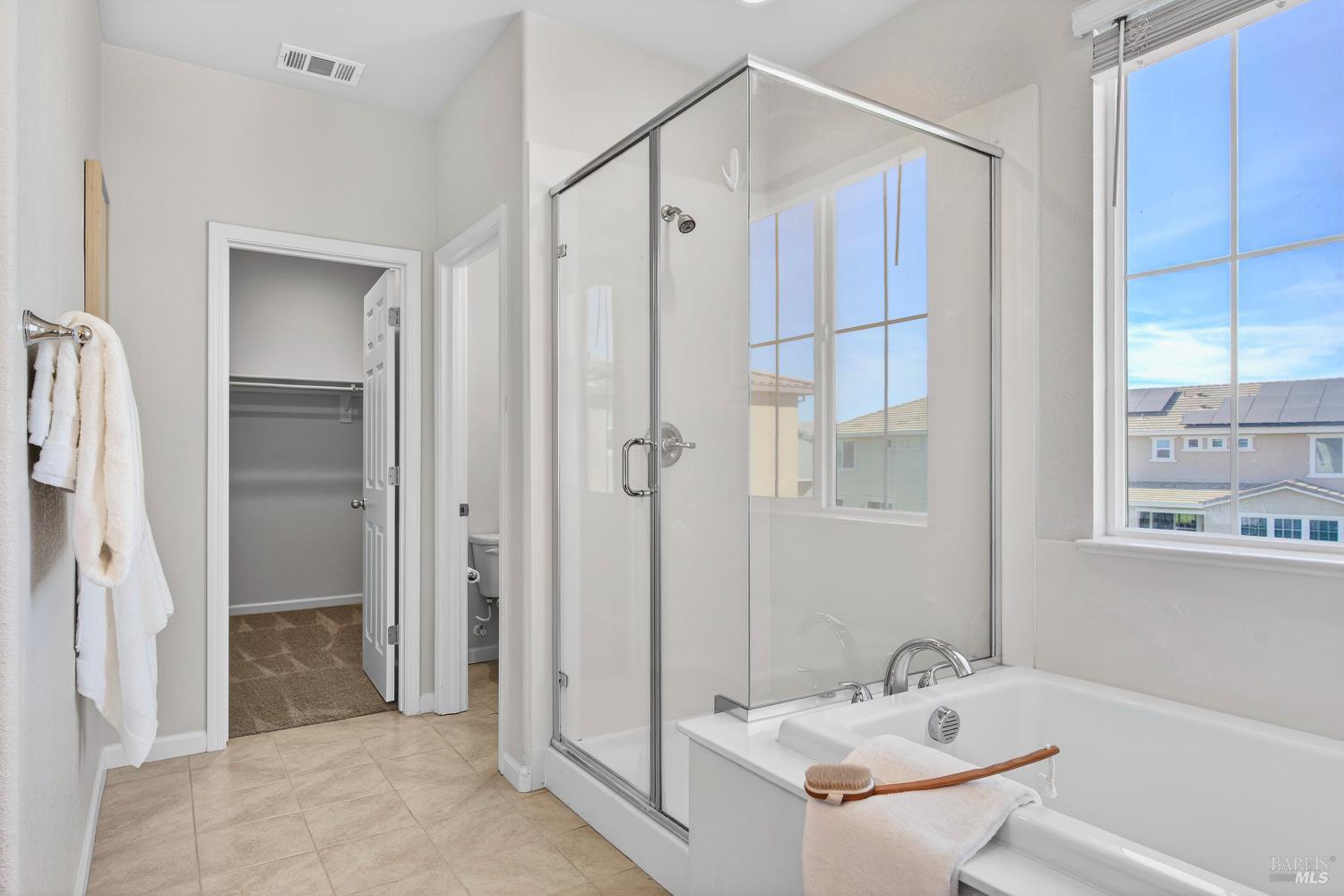 Detail Gallery Image 39 of 75 For 1535 Arlington Ct, Dixon,  CA 95620 - 4 Beds | 2/1 Baths