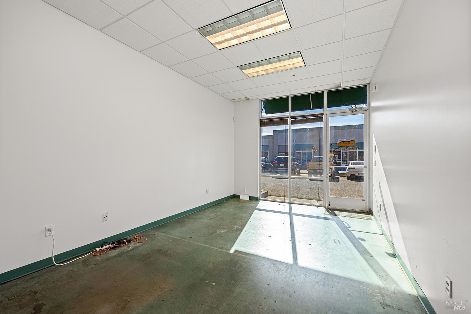 Detail Gallery Image 50 of 59 For 595 Santana Dr #D,  Cloverdale,  CA 95425 - – Beds | – Baths