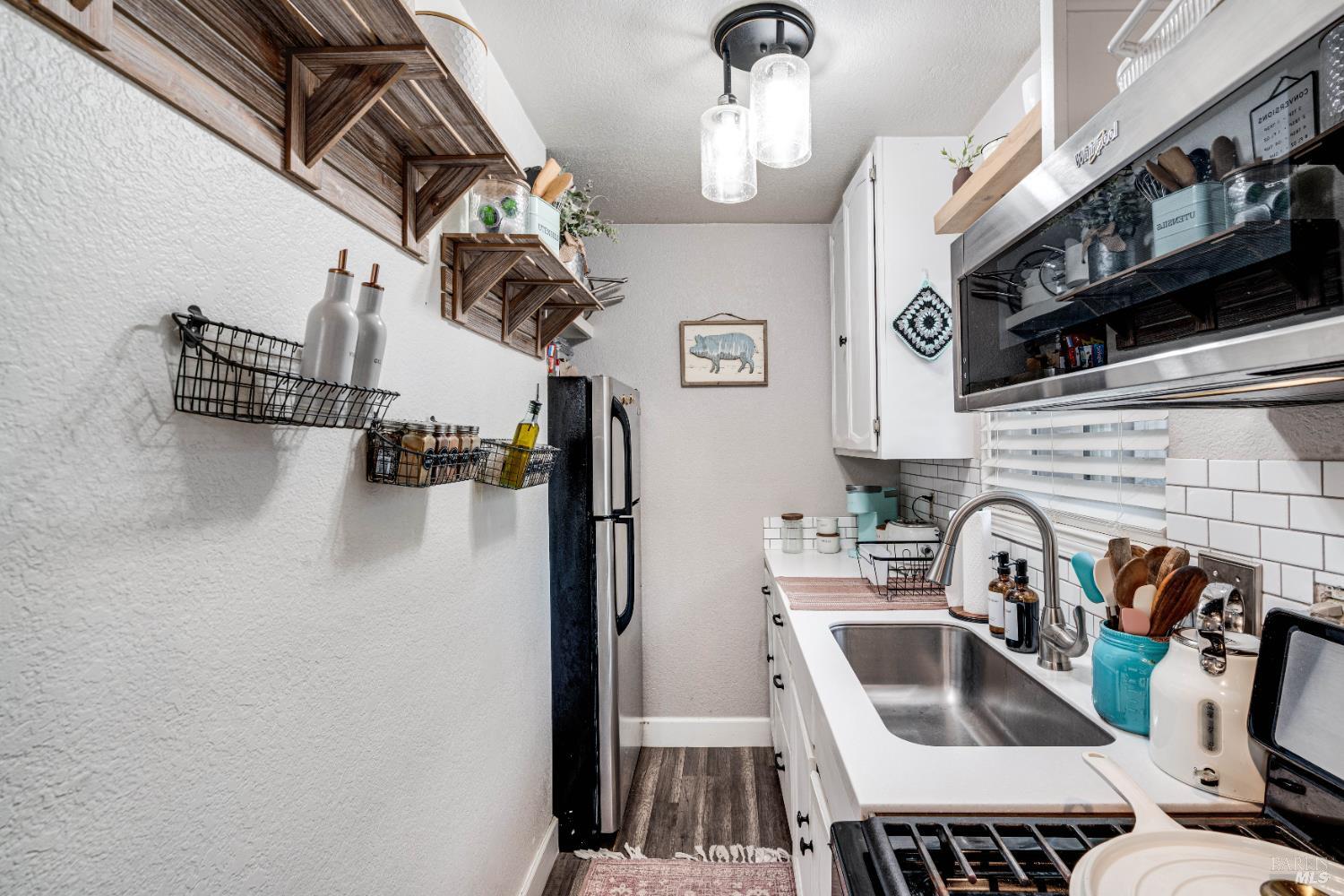 Detail Gallery Image 43 of 49 For 133 Bluebird Dr, Windsor,  CA 95492 - 4 Beds | 3/1 Baths