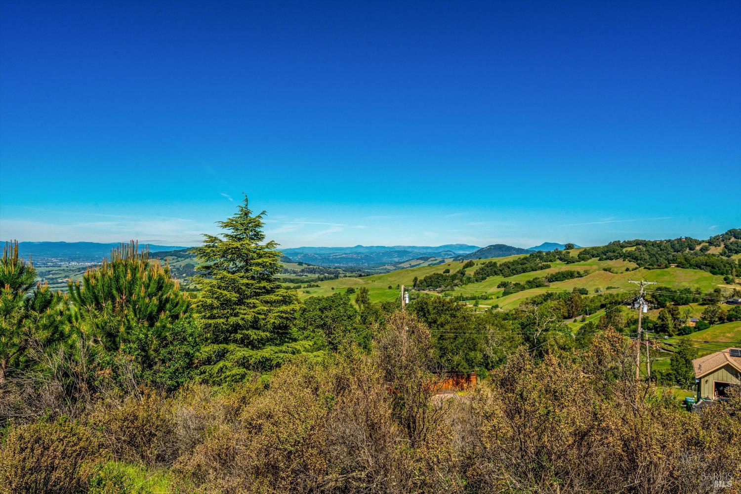 Detail Gallery Image 24 of 99 For 6048 Hyland Way, Penngrove,  CA 94951 - – Beds | – Baths