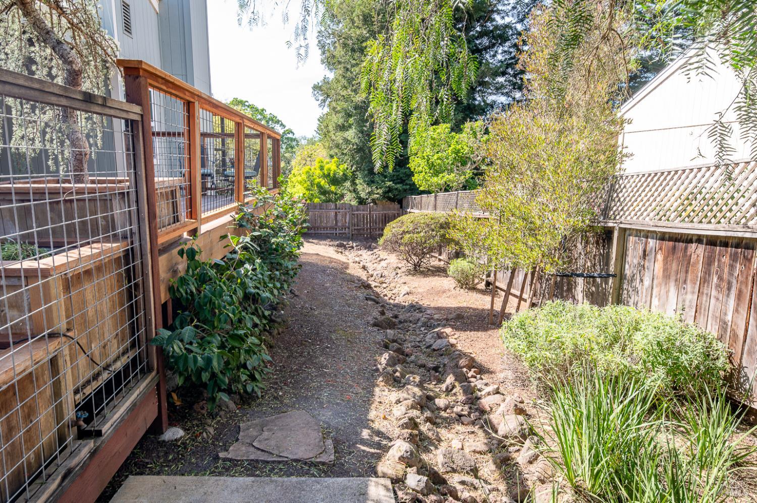 Detail Gallery Image 47 of 47 For 3035 Las Mesitas Dr, Santa Rosa,  CA 95405 - 2 Beds | 2 Baths