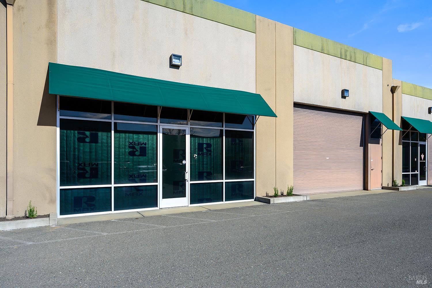 Detail Gallery Image 48 of 52 For 595 Santana Dr #C,  Cloverdale,  CA 95425 - – Beds | – Baths