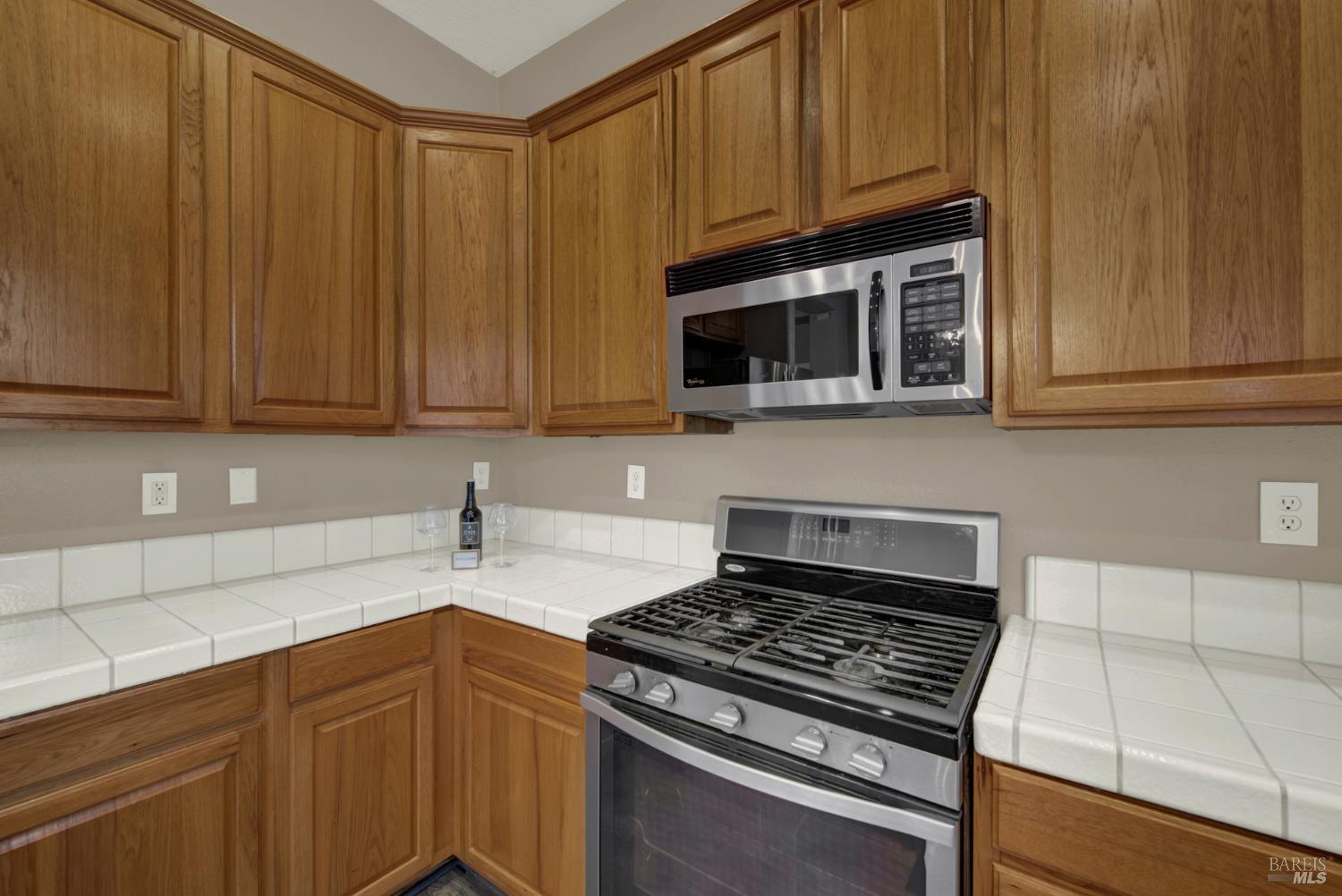 Detail Gallery Image 25 of 63 For 1721 Beale Cir, Suisun City,  CA 94585 - 3 Beds | 2 Baths