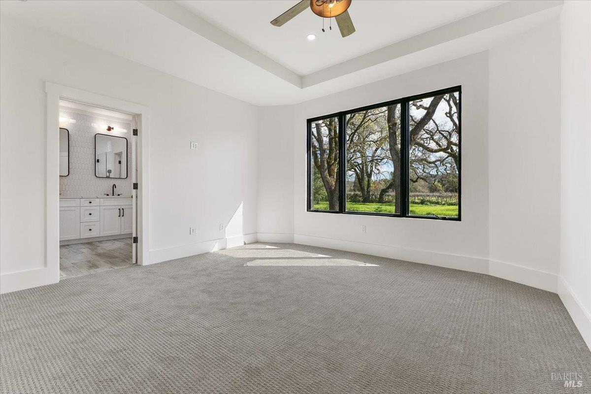 Detail Gallery Image 27 of 74 For 127 Pleasant Ave, Santa Rosa,  CA 95403 - 4 Beds | 4 Baths