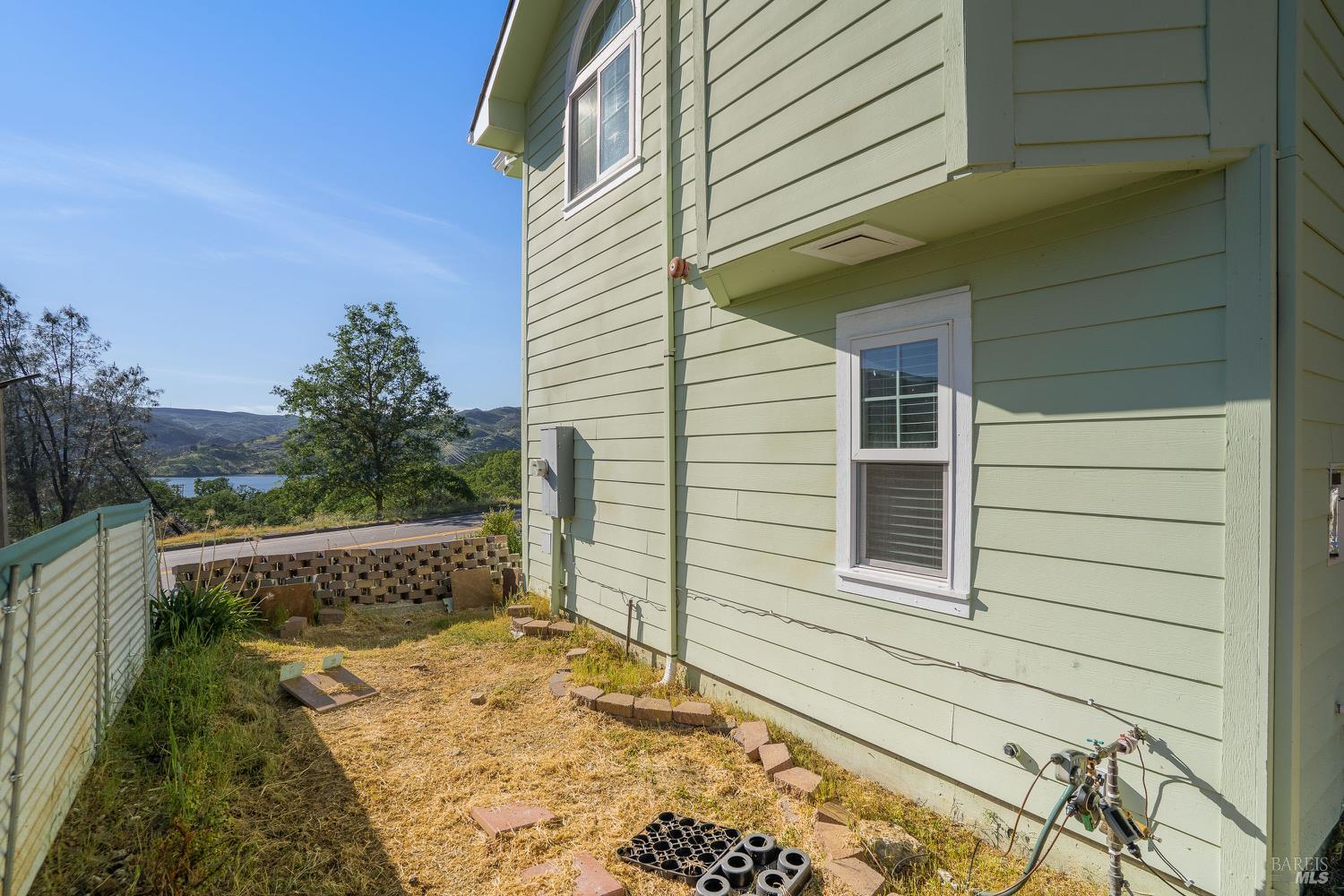 Detail Gallery Image 34 of 46 For 1486 Steele Canyon Rd, Napa,  CA 94558 - 2 Beds | 2 Baths