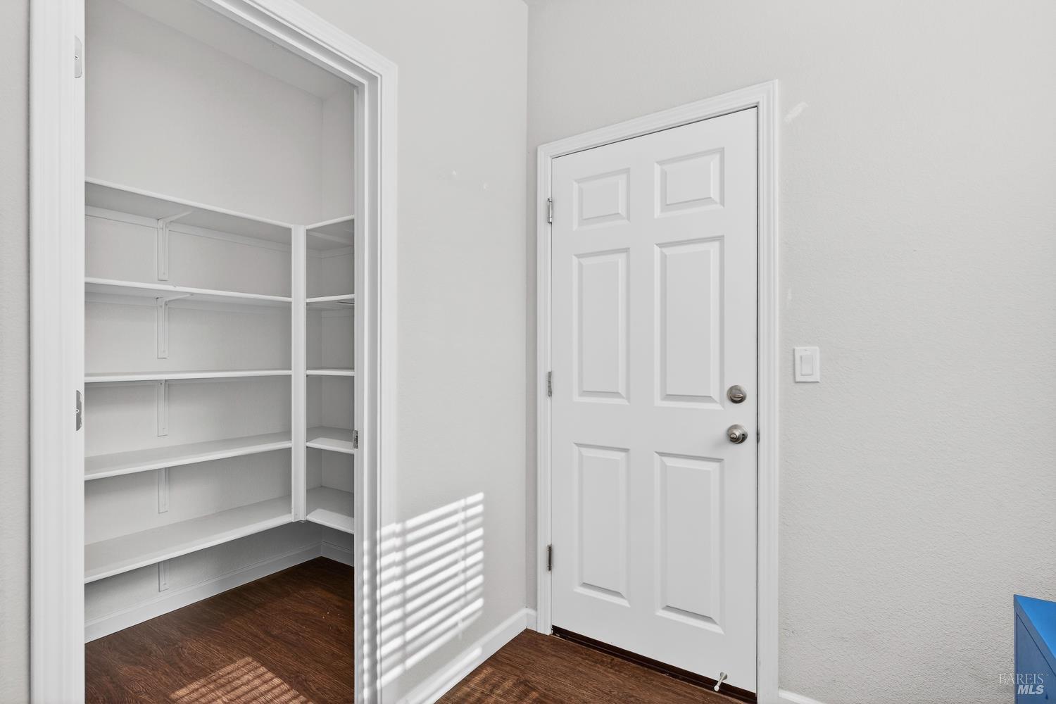 Detail Gallery Image 26 of 75 For 1535 Arlington Ct, Dixon,  CA 95620 - 4 Beds | 2/1 Baths