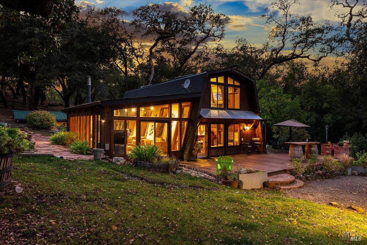 Detail Gallery Image 35 of 39 For 350 Canyon Rd, Geyserville,  CA 95441 - 2 Beds | 1/1 Baths