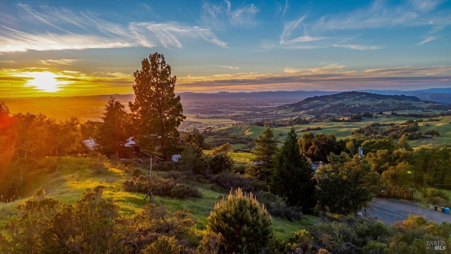 Detail Gallery Image 73 of 99 For 6048 Hyland Way, Penngrove,  CA 94951 - – Beds | – Baths