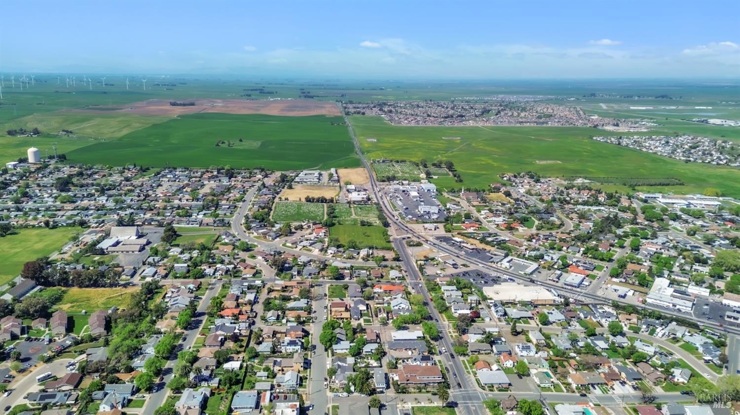 Detail Gallery Image 6 of 36 For 514 Montezuma St, Rio Vista,  CA 94571 - 2 Beds | 2 Baths