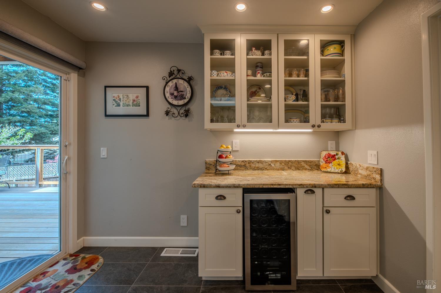 Detail Gallery Image 28 of 47 For 3035 Las Mesitas Dr, Santa Rosa,  CA 95405 - 2 Beds | 2 Baths