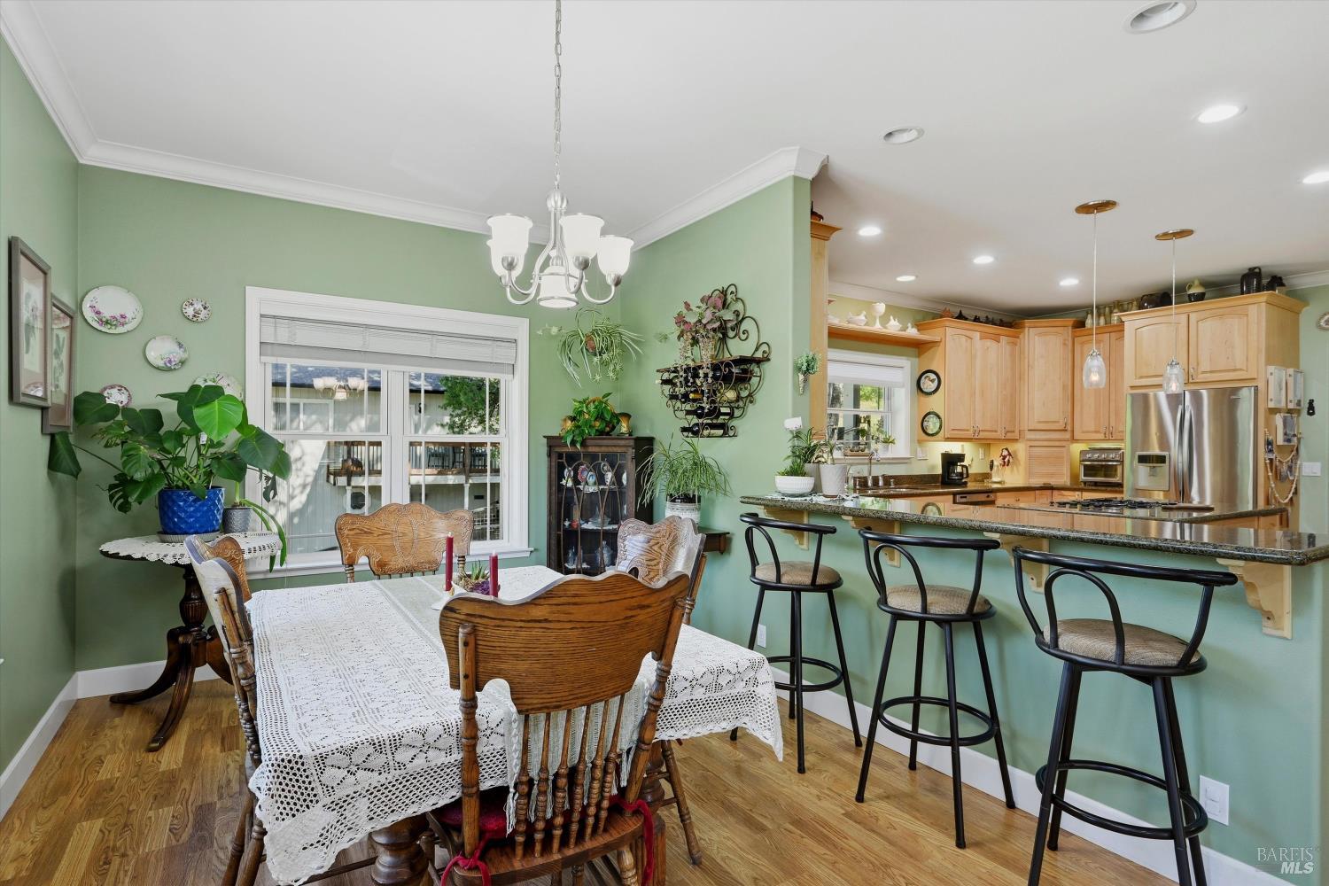 Detail Gallery Image 16 of 56 For 19614 Mountain Mdws, Hidden Valley Lake,  CA 95467 - 4 Beds | 3 Baths