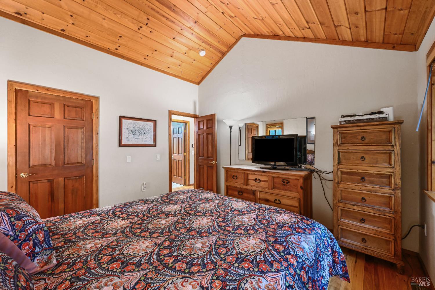 Detail Gallery Image 27 of 36 For 9 Huckleberry Hts, Cazadero,  CA 95421 - 1 Beds | 1 Baths