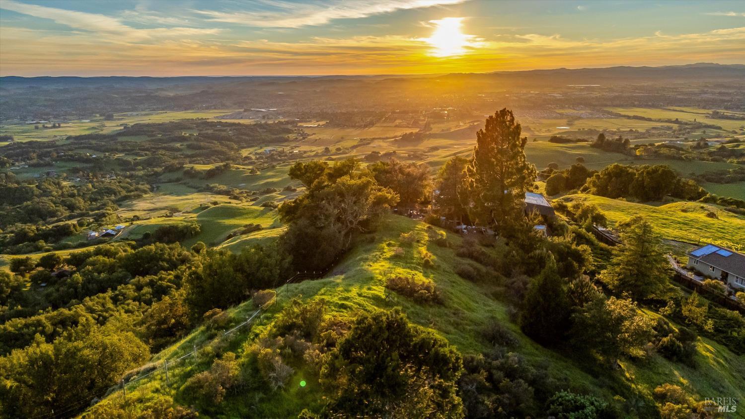 Detail Gallery Image 62 of 99 For 6048 Hyland Way, Penngrove,  CA 94951 - – Beds | – Baths