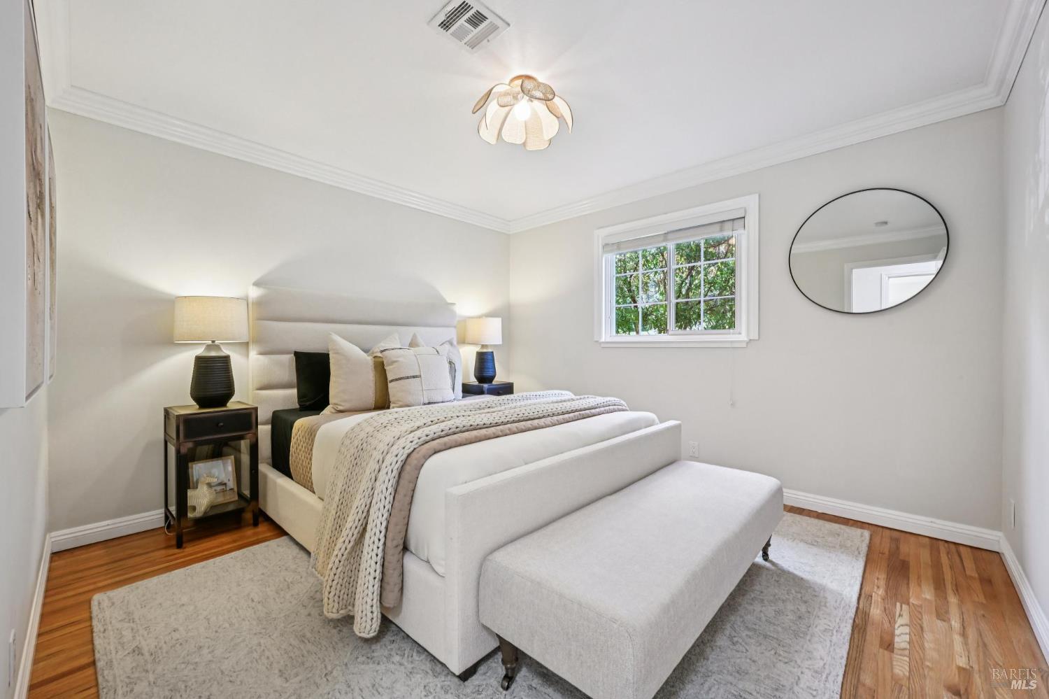 Detail Gallery Image 21 of 46 For 30 Rollingwood Dr, San Rafael,  CA 94901 - 3 Beds | 2 Baths