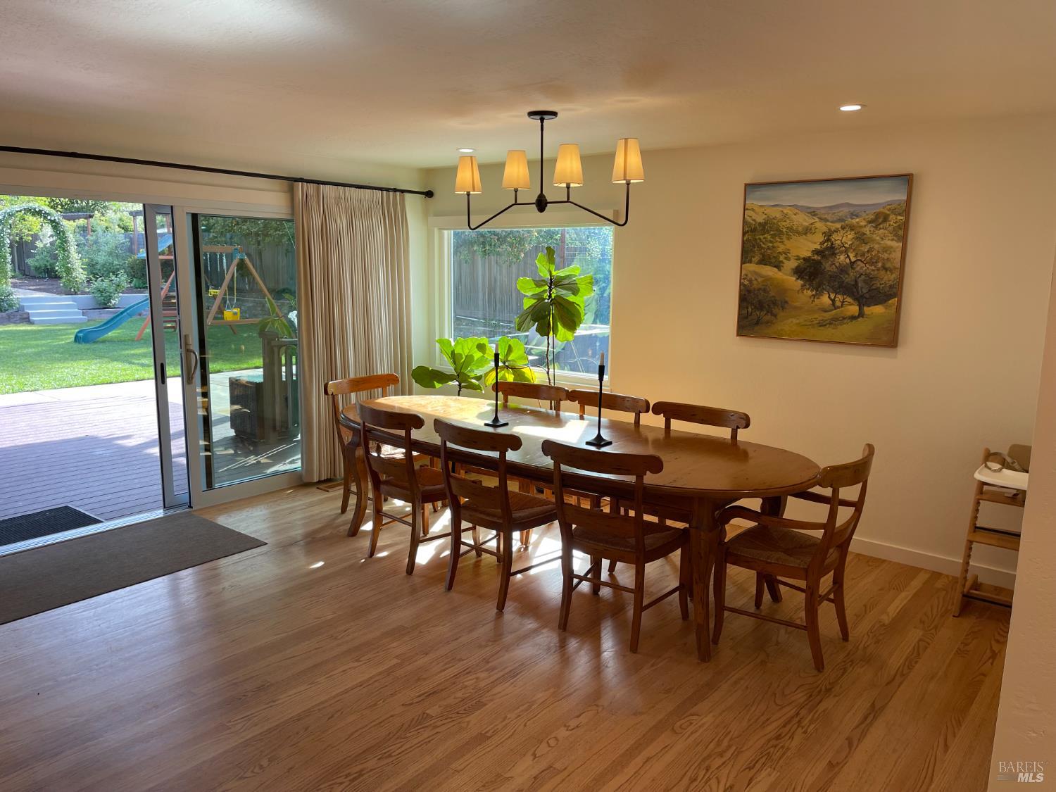 Detail Gallery Image 6 of 80 For 1038 Lorraine Dr, Napa,  CA 94558 - 4 Beds | 2 Baths