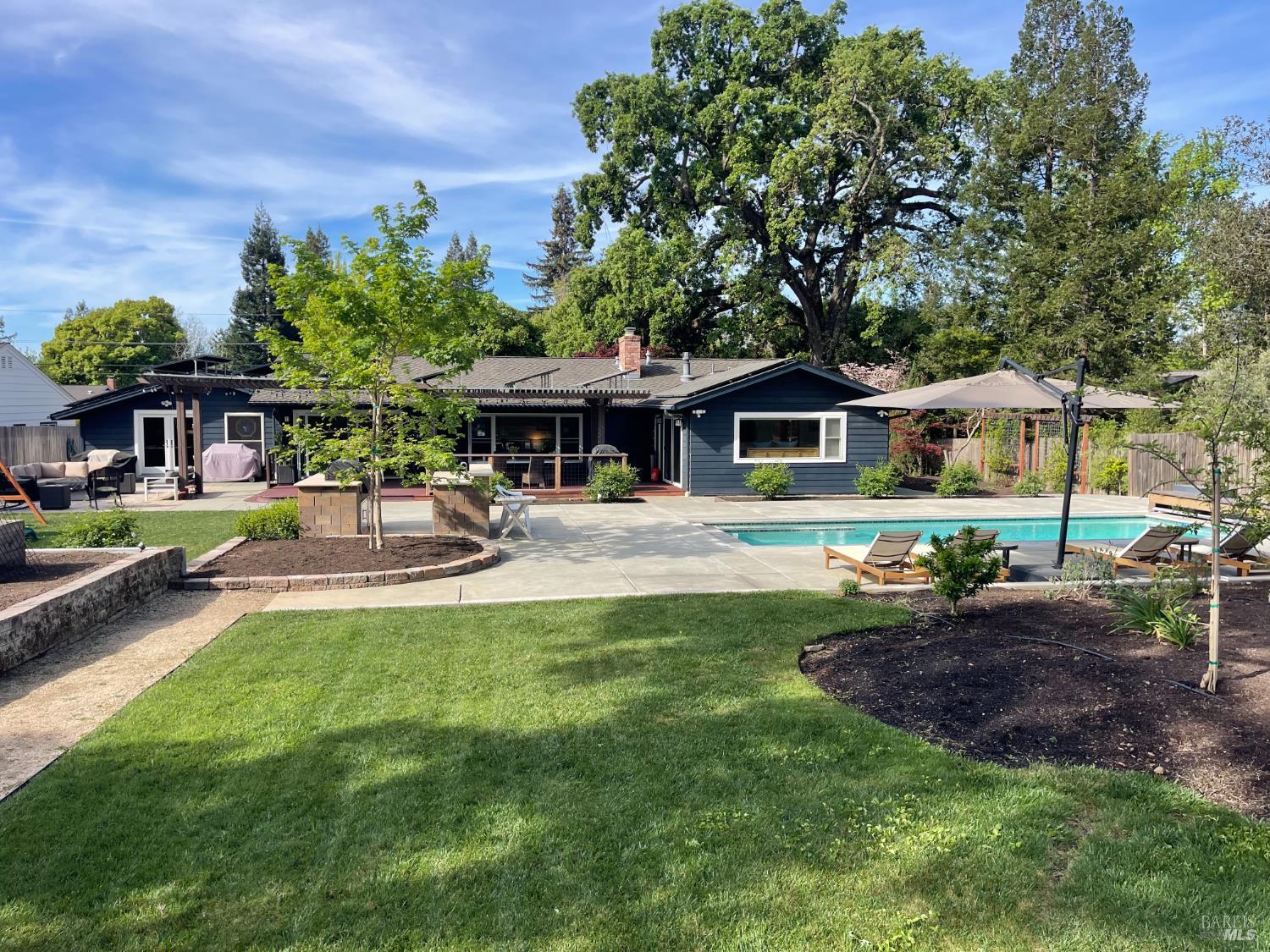 Detail Gallery Image 71 of 80 For 1038 Lorraine Dr, Napa,  CA 94558 - 4 Beds | 2 Baths