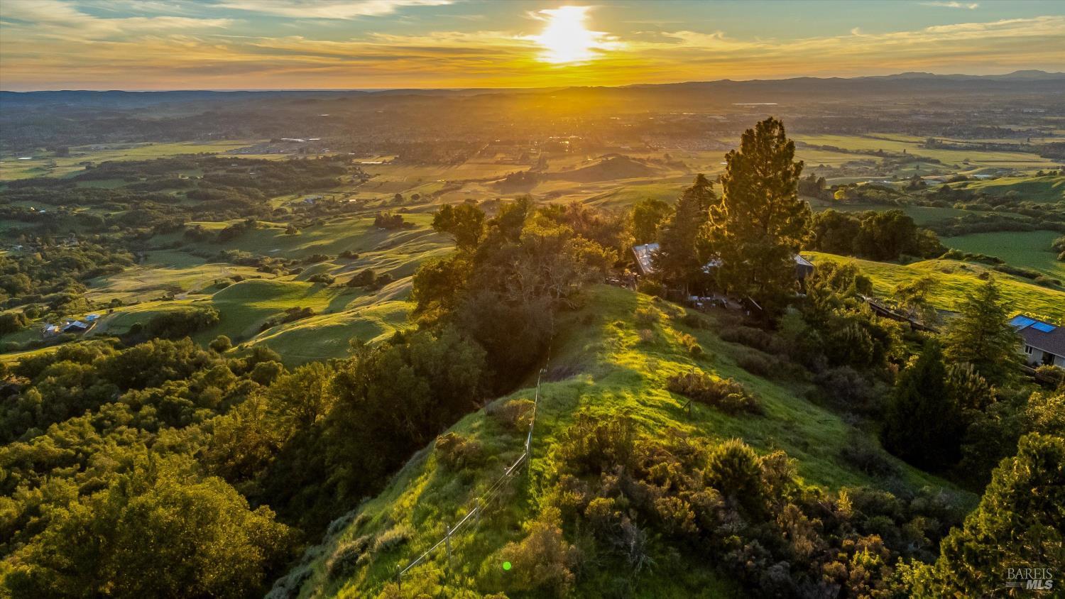 Detail Gallery Image 63 of 99 For 6048 Hyland Way, Penngrove,  CA 94951 - – Beds | – Baths