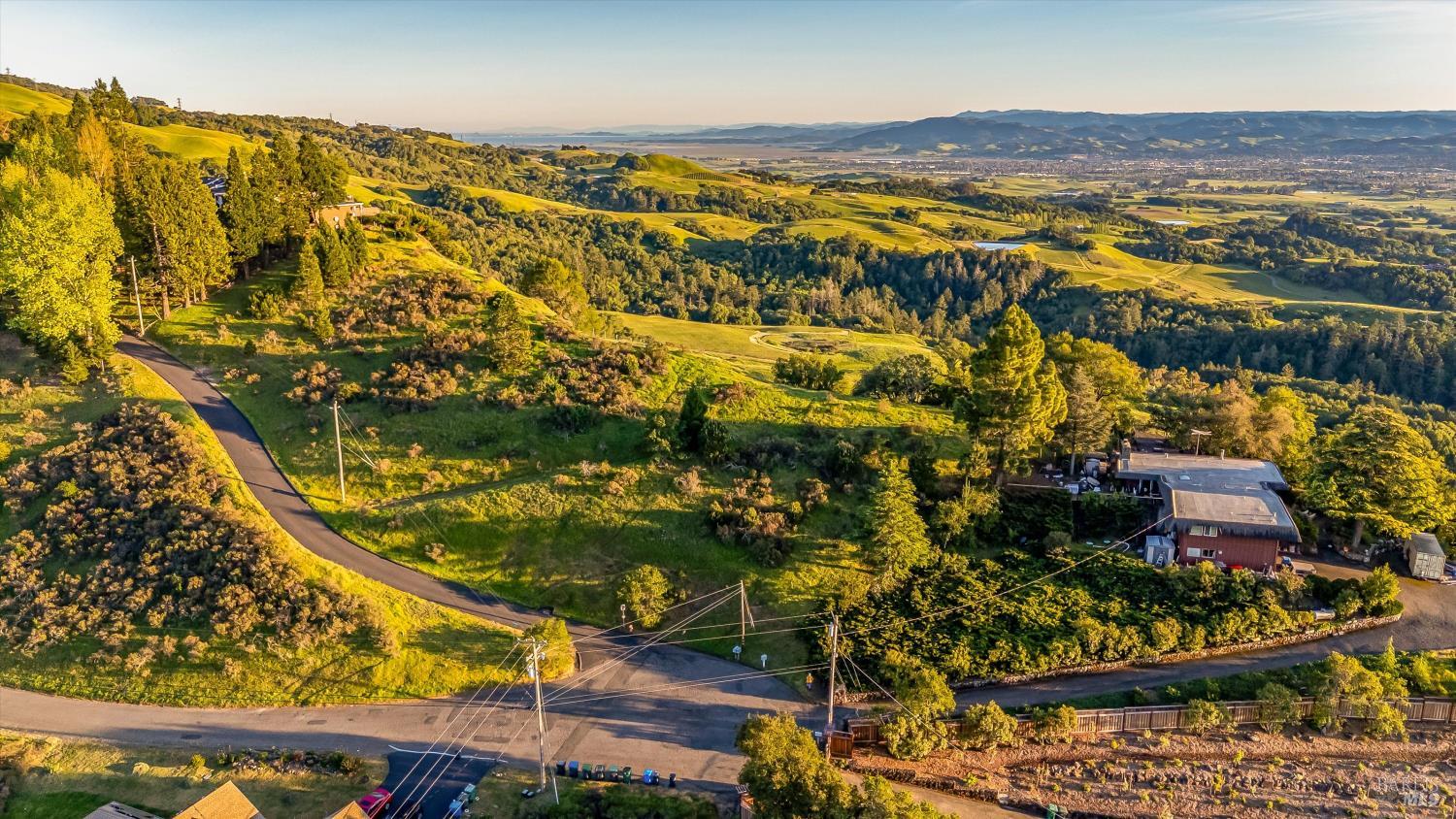 Detail Gallery Image 41 of 99 For 6048 Hyland Way, Penngrove,  CA 94951 - – Beds | – Baths