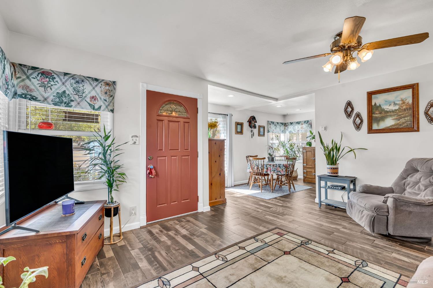 Detail Gallery Image 7 of 41 For 649 Cedar St, Vallejo,  CA 94591 - 2 Beds | 1 Baths