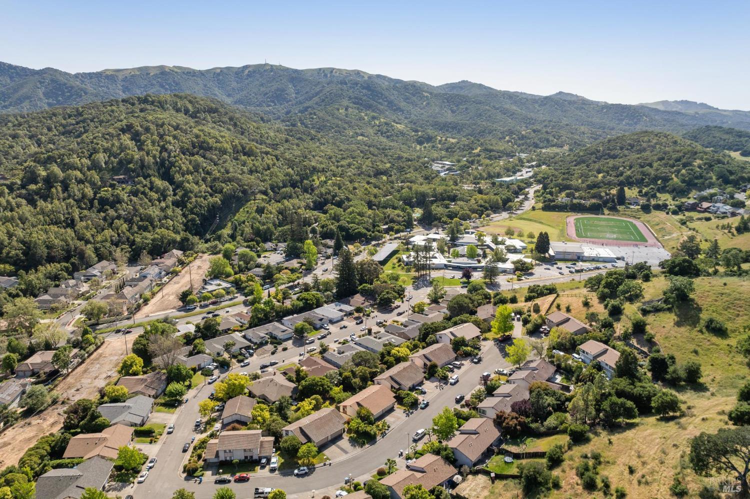 Detail Gallery Image 44 of 49 For 19 Shannon Ct, Novato,  CA 94949 - – Beds | – Baths