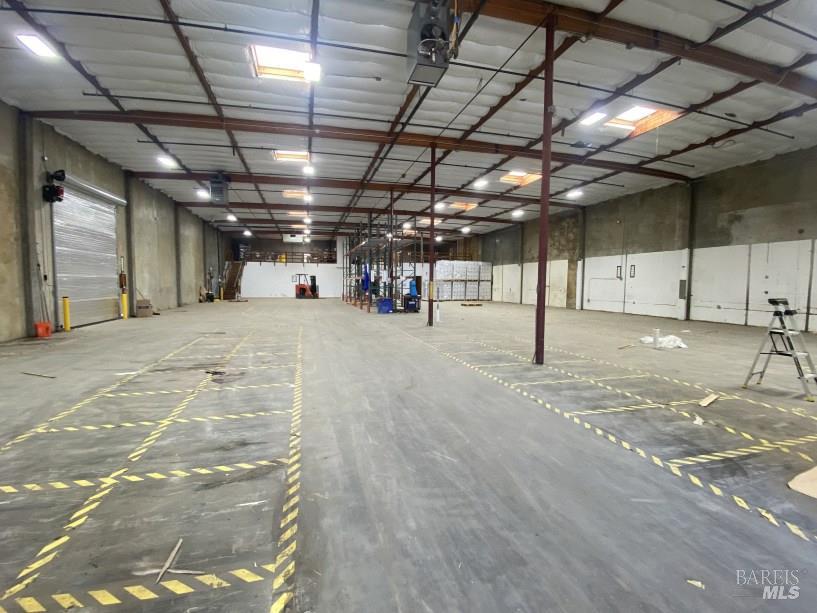 Detail Gallery Image 5 of 7 For 962 Kaiser Rd, Napa,  CA 94558 - – Beds | – Baths