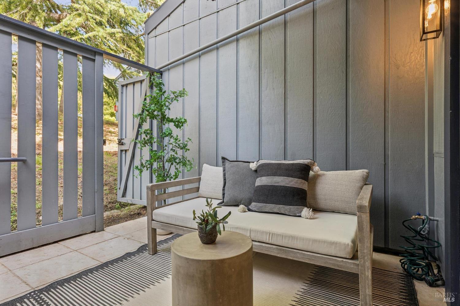 Detail Gallery Image 59 of 62 For 11 Love Ct, Fairfax,  CA 94930 - 2 Beds | 2/1 Baths