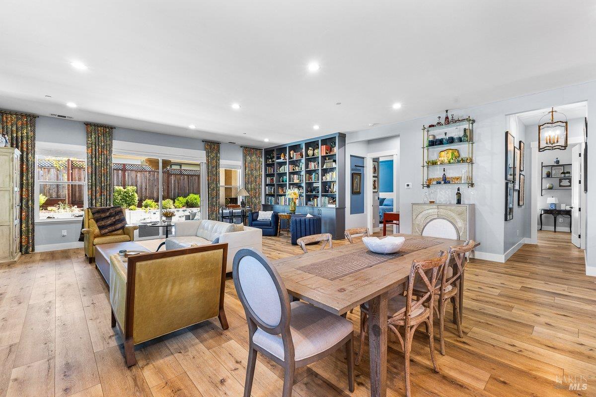 Detail Gallery Image 10 of 62 For 3700 Paxton Pl, Santa Rosa,  CA 95404 - 4 Beds | 3 Baths