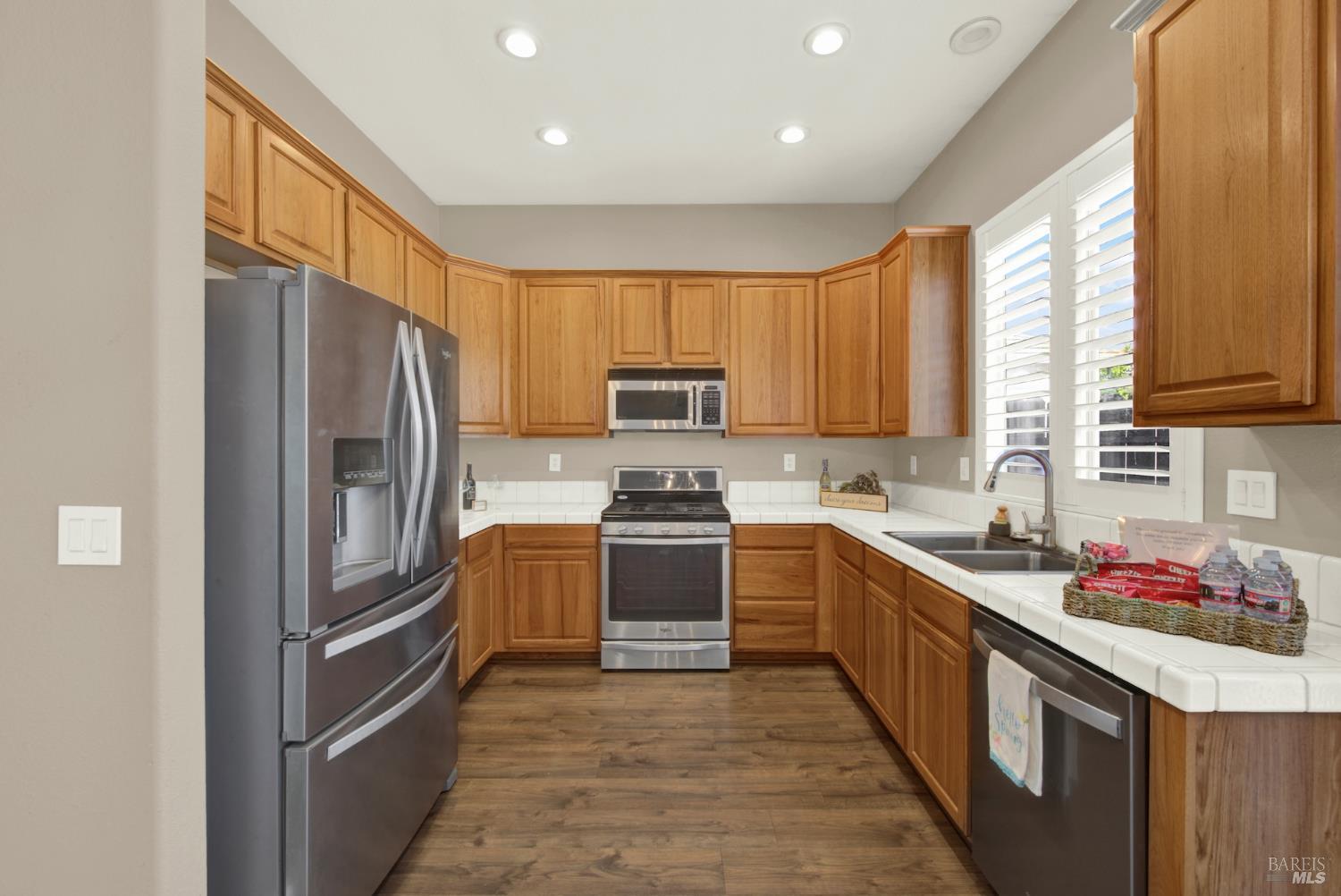 Detail Gallery Image 22 of 63 For 1721 Beale Cir, Suisun City,  CA 94585 - 3 Beds | 2 Baths