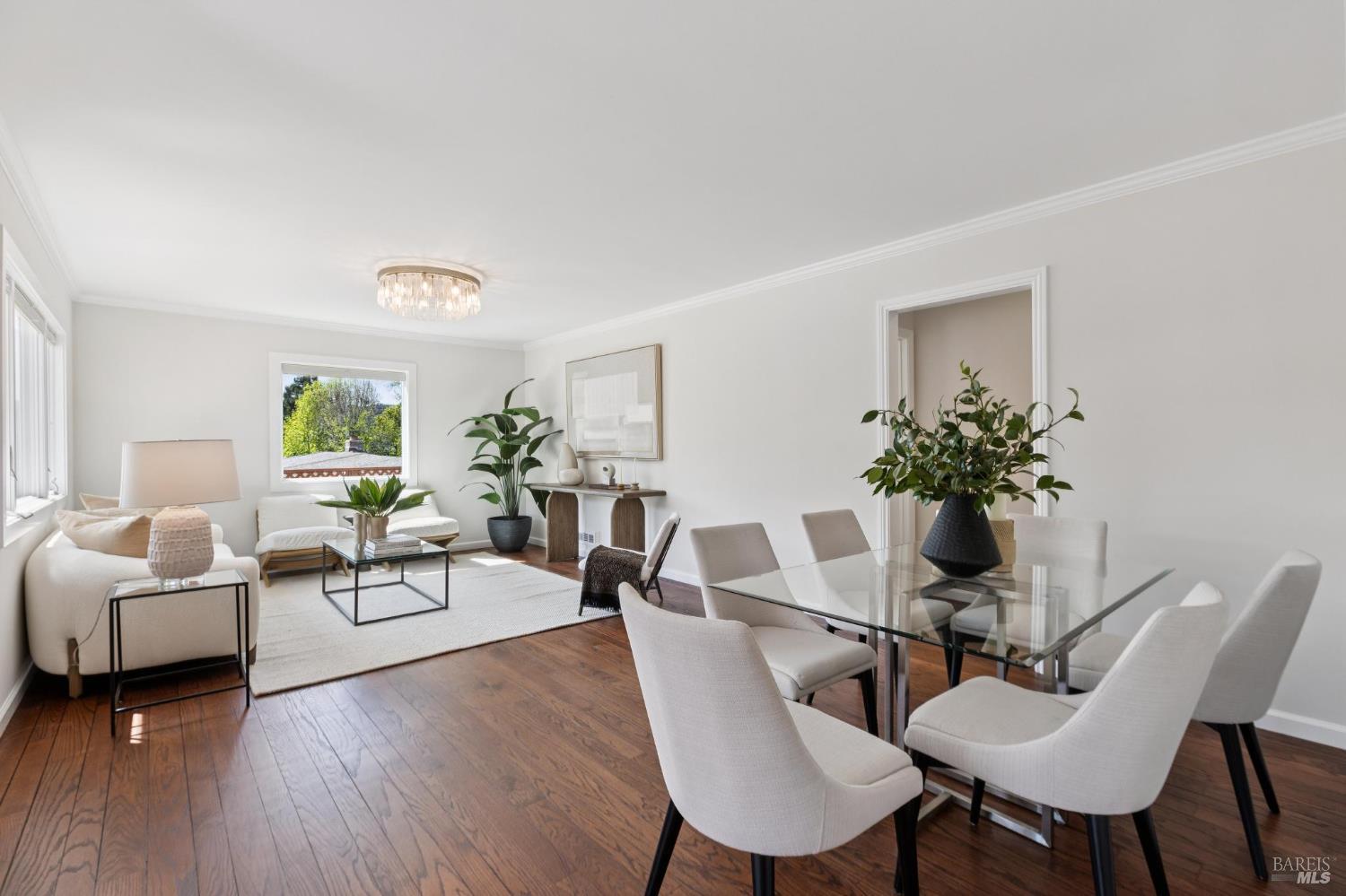 Detail Gallery Image 8 of 61 For 138 Kipling Dr, Mill Valley,  CA 94941 - 4 Beds | 3 Baths