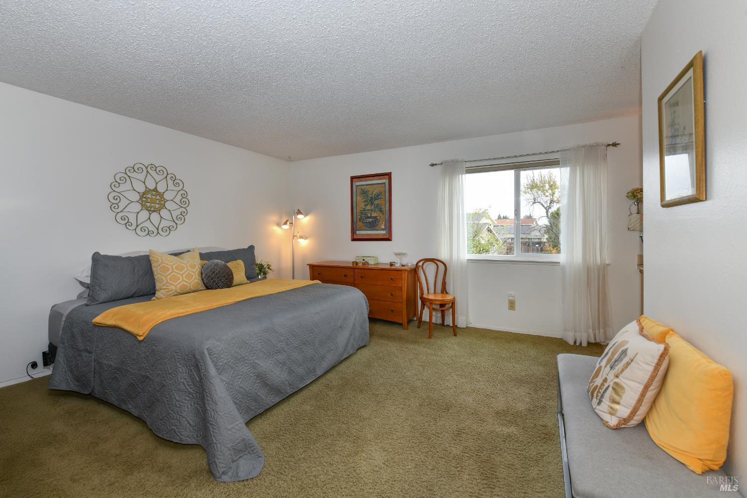 Detail Gallery Image 16 of 35 For 4139 via La Paz Unkn, Napa,  CA 94558 - 4 Beds | 2/1 Baths